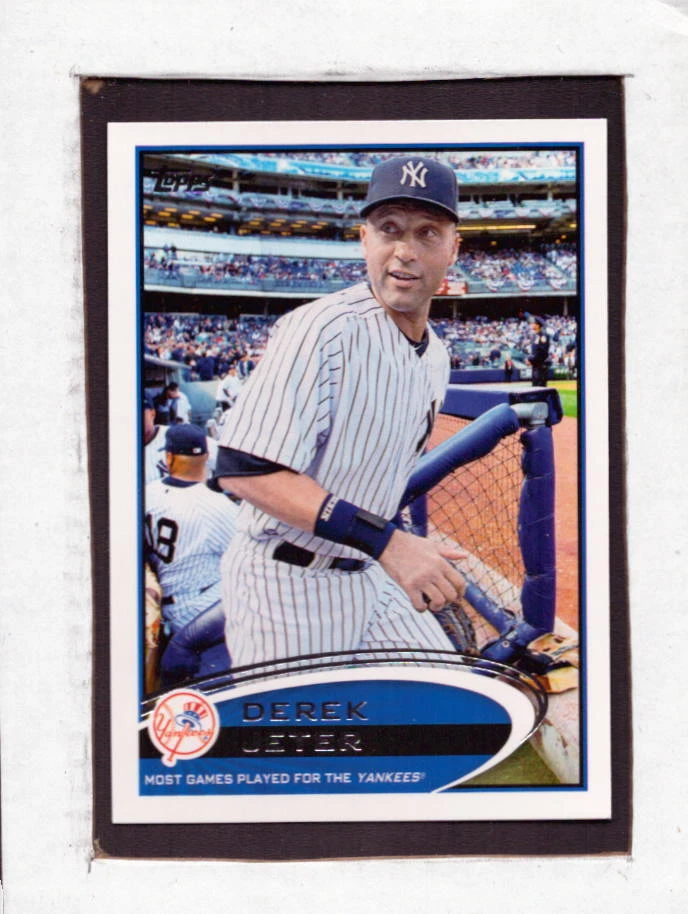 2012 Topps Series 2 #526 through #661 - Finish Your Set - You Pick - Image 1 of 1