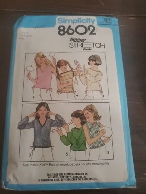 Vintage 70'S Simplicity Pattern 8602, Girls Pullover Top, Size 8-12, Uncut - Image 1 of 4