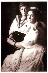Russia Postcard ROMANOVS Zaren-Zeit Czarina Alexandra Fedorovna Czarevich Alexey - Picture 1 of 2