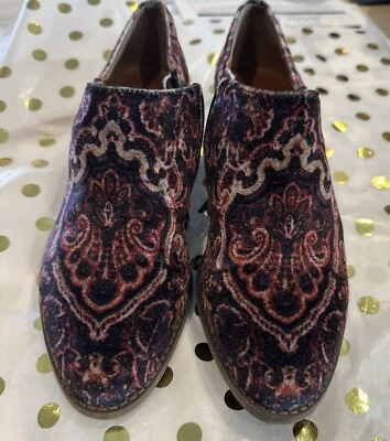 NUEVO Botines Lucky Brand Ferryn Terciopelo Paisley Estilo Occidental Talla 8 Para Mujer’s Foto 1 de 4