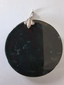 Anhänger mit grünem Stein ca. 4,8 cm - gut erhalten - Bild 1 von 3