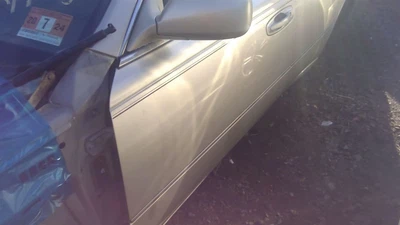 (LOCAL PICKUP ONLY) Driver Left Front Door Fits 97-01 INFINITI Q45 1089847 Foto 1 de 4