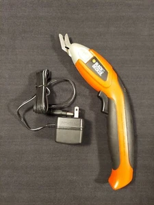 Black & Decker SZ360 Cordless Rechargeable Scissors TESTED 3.6 V - Picture 1 of 12