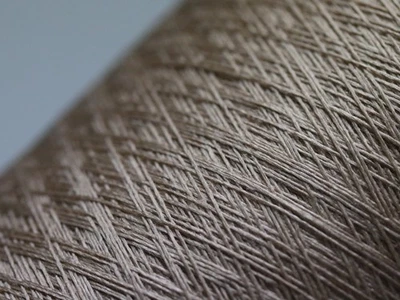 M13 (139€/kg) 100g DRAGON 100% REINE SEIDE / PURE SILK ROSÉBEIGE (30) Zwirn Garn - Bild 1 von 3