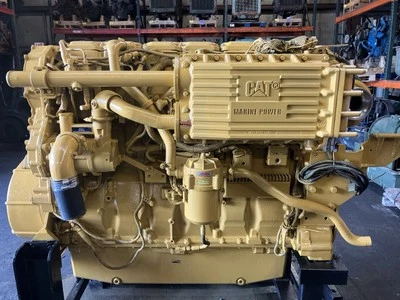 GOVERNMENT SURPLUS CATERPILLAR C18 海事柴油发动机 — 第 1/4 张图片