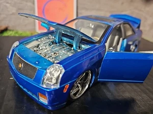 Jada Dub City 2002 Cadillac CTS Maßstab 1:24 Diecast Auto OHNE BOX - Bild 1 von 19