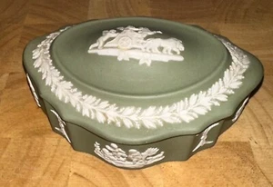Wedgwood Salbei grün Jaspis oval Schmuck Box Deckel Topf - Bild 1 von 8