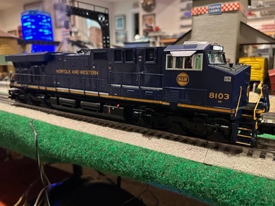 MTH 20-20276-1 NS Norfolk and Western Heritage Unit LN/Box - Image 1 of 4