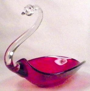 Duncan & Miller Swan Dish Figurine Ruby & Clear Glass Elegant Vintage - Picture 1 of 6