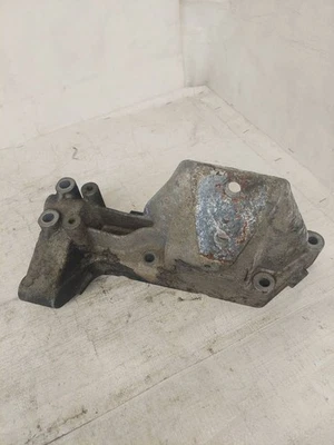 Iveco Daily 5th gen 2013 Diesel 1kW Engine mounting bracket 500376601 VGS2179 - Image 1 of 4