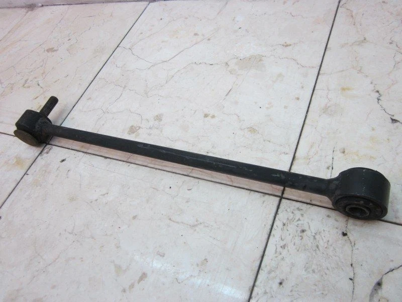 1997 2002 FORD EXPEDITION RIGHT OR LEFT REAR BACK SUSPENSION STABILIZER ROD LINK - Image 1 of 4