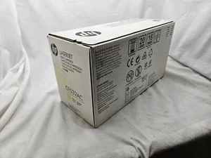 CF032AC (CF032A) OEM HP Yellow Toner. Minor Damaged Box - Picture 1 of 1