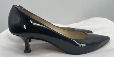Zapatos de tacón Manolo Blahnik charol negro punta puntiaguda talla EU 36,5 US 6,5 Foto 1 de 4