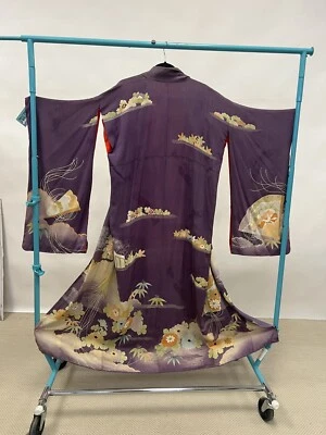 Antigua bata kimono japonesa de seda púrpura de los años 20 estampado floral jacquard como está Foto 1 de 4