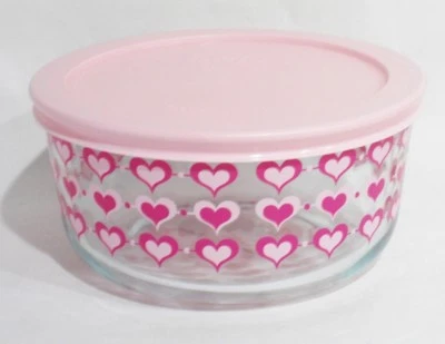 PYREX 4 Cup SMITTEN LOVE Valentine STORAGE BOWL 3-Rows Pink Red Inlaid Hearts - Image 1 of 4