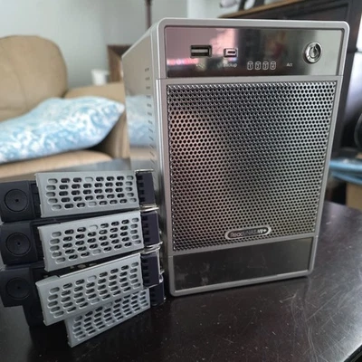 Netgear ReadyNas NV+ RNV2-S2 Network Storage Enclosure - NOT WORKING - No HDDs - Image 1 of 4