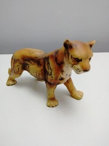 Estatuilla de León Cerámica UCTCI Japón De Colección - Decoración Animal Mediados de Siglo - Imagen 1 de 6