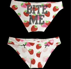Neu mit Etikett Victoria's Secret PINK BITE ME Erdbeere Bikinihöschen frech Baumwolle Small - Bild 1 von 14
