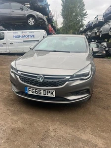 Vauxhall (Opel) Astra Sri Nav CDTI S/S Scheinwerfer Stoßstange Bruch Ganzes Fahrzeug 2016 - Bild 1 von 6