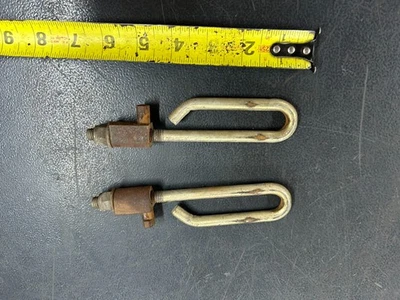 John Deere LT166 16hp 42"cut  deck lift hangers #M119135 - Image 1 of 4