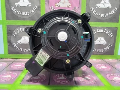 2009,2010,2011 LINCOLN MKZ A/C BLOWER MOTOR Ident : 16450666 OEM Foto 1 de 4