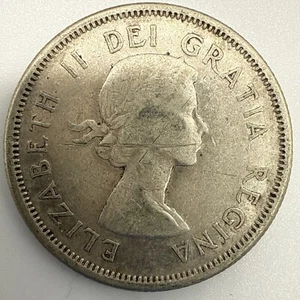 1963 Canada Silver Quarter - Picture 1 of 12