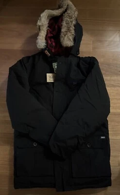Woolrich Men's Arctic Down Parka 550 Fill in Black  Size M B7114 - Image 1 of 4