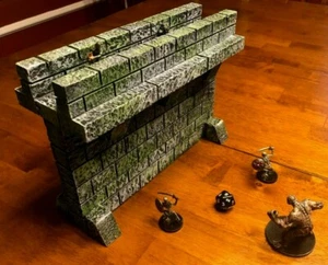 Big Dungeon Castle Wall Piece Terrain 28mm Dungeons & Dragons Pathfinder d&d RPG - Picture 1 of 6