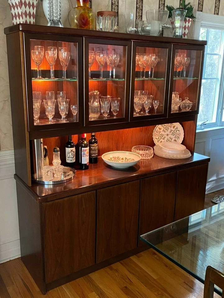 Mid-Century Modern Sideboard / Credenza / Hutch with Lighted Display Cabinet - Image 1 of 4