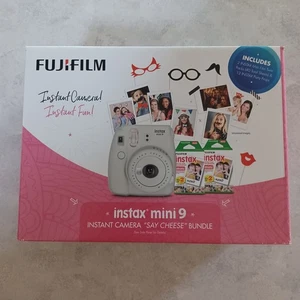 Cámara instantánea Fujifilm Instax Mini 9 "Say Cheese" paquete de 3 paquetes de película - usada 1x - Imagen 1 de 11
