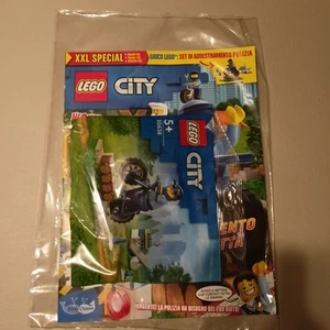 Lego City Magazine 2 con Set 30638 Addestramento Polizia - NUOVO - Picture 1 of 1