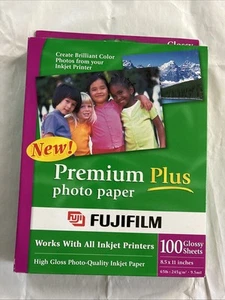 NEU Fujifilm Premium Plus Fotopapier 100 glänzende Blätter (8,5 x 11), Box beschädigt - Bild 1 von 4