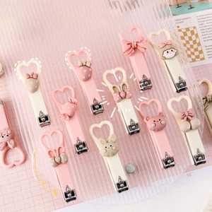 Cartoon Love Nail Clippers Household Anti-splash Folding Nail Clippers Manicure - Picture 1 of 20