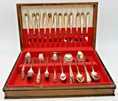 (90) ШТ. WM ROGERS & SON ИЗЫСКАННЫЙ ПОСЕРЕБРЕННЫЙ НАБОР СТОЛОВЫХ ПРИБОРОВ СЕРВИРОВКА ДЛЯ 12 - Изображение 1 из 4