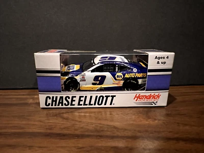 Chase Elliott 2021 #9 NAPA Bristol Race Version Hendrick Camaro ZL1 NASCAR 1/64 - Image 1 of 3