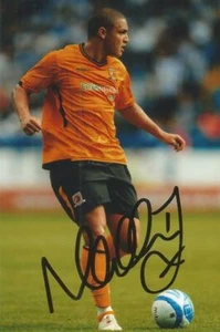 RUMPF: NATHAN DOYLE SIGNED 6x4 ACTION PHOTO + COA - Bild 1 von 1