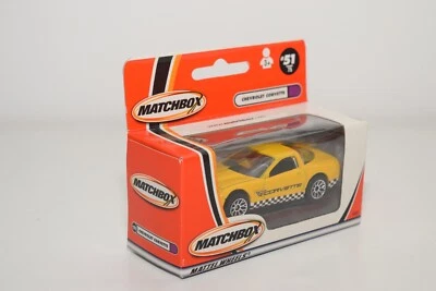 B14 1:64 3 INCH 3INCH MATCHBOX 2000 CHEVROLET CORVETTE YELLOW MIB - Immagine 1 di 4