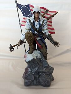 Assassins Creed 3 Limited Collectors Edition Connor Figure with Flag + Hatchet