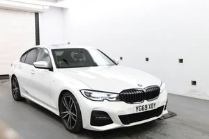 2019 BMW 3 SERIES 330d M Sport Saloon 4dr Diesel Auto SUNROOF HEAD UP HK REV/CAM - Picture 1 of 14
