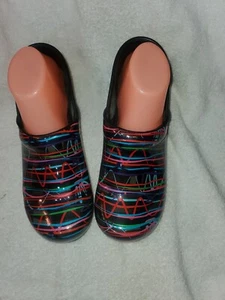 DANSKO MADE IN ITALY OCCUPATIONAL SIZE EU/42 US/11.5-12 MULTI COLOR SHOES/CLOGS - Picture 1 of 6
