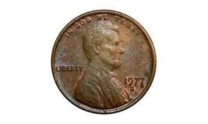 1977 D Lincoln Penny - Picture 1 of 2