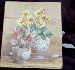 box Victorian design ties vtg gift box yellows approx 6"x6"x2" - Picture 1 of 5