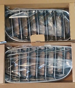 BMW OEM Genuine E83 X3 2004-2006 Chrome Grille Pair Brand New - Picture 1 of 2