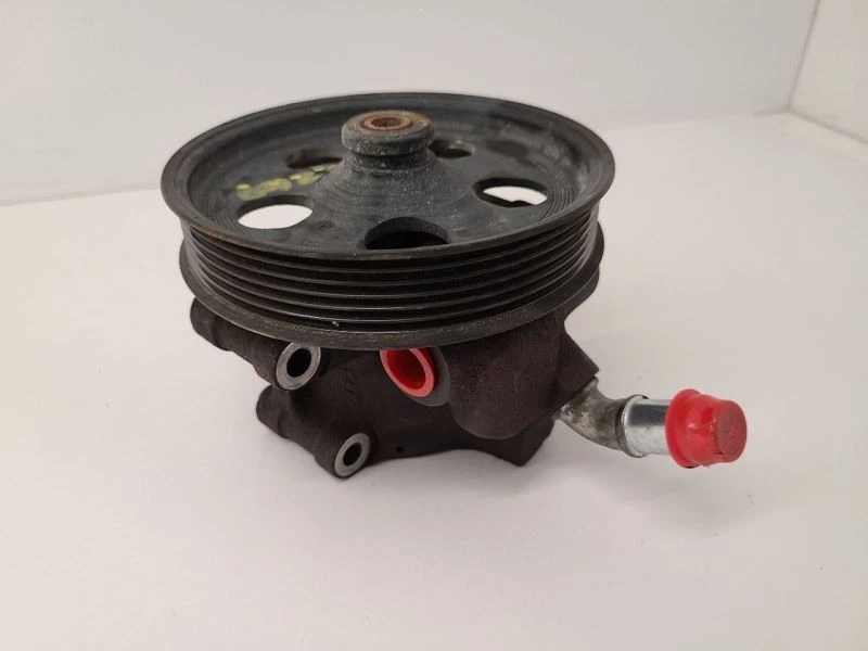 Bomba de dirección asistida Ford Ranger 2009-2011 9L5Z3A674A 09-11 Foto 1 de 4