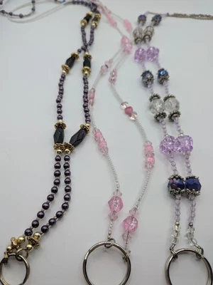 Cierre de cordón con cuentas multicolor hecho a mano 3 para insignia de identificación vidrio y plástico Foto 1 de 4