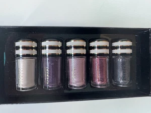 MAC Nocturnals Pigmentos y Brillos Plata/Violeta 5 piezas. Set - Imagen 1 de 3