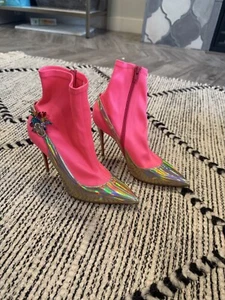 Christian Louboutin Jessie Booty Joli 100 Patent Satin Ankle Heel Boot 37 - Picture 1 of 11