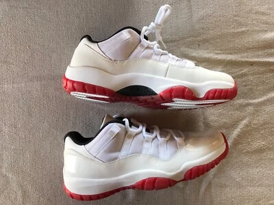NIKE AIR JORDAN 11 RETRO LOW CHERRY BOTTOM 528895 101 SIZE 9.5 2012 BRAND NEW !! - Изображение 1 из 4