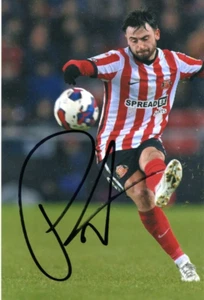 SUNDERLAND: PATRICK ROBERTS SIGNED 6x4 ACTION PHOTO + COA - Bild 1 von 1