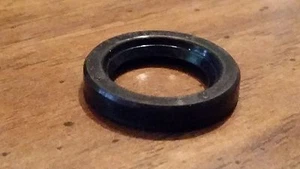 Sello de aceite de lote antiguo Honda 18x27x5 CB92 CA95 91201-201-000 - Imagen 1 de 2